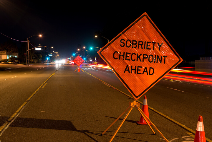 A DUI check point sign